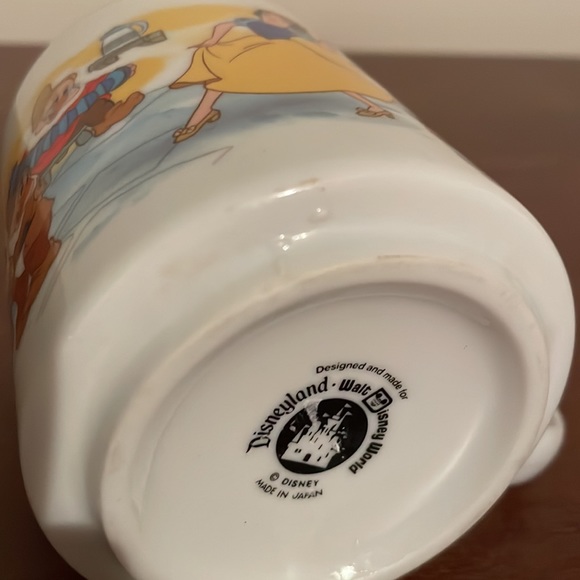 Vintage Made in Japan Disneyland / Walt Disney World Snow White & 7 Dwarves Mug - Picture 12 of 12